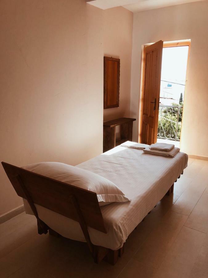 Old Town Hotel Dhermi Exterior photo